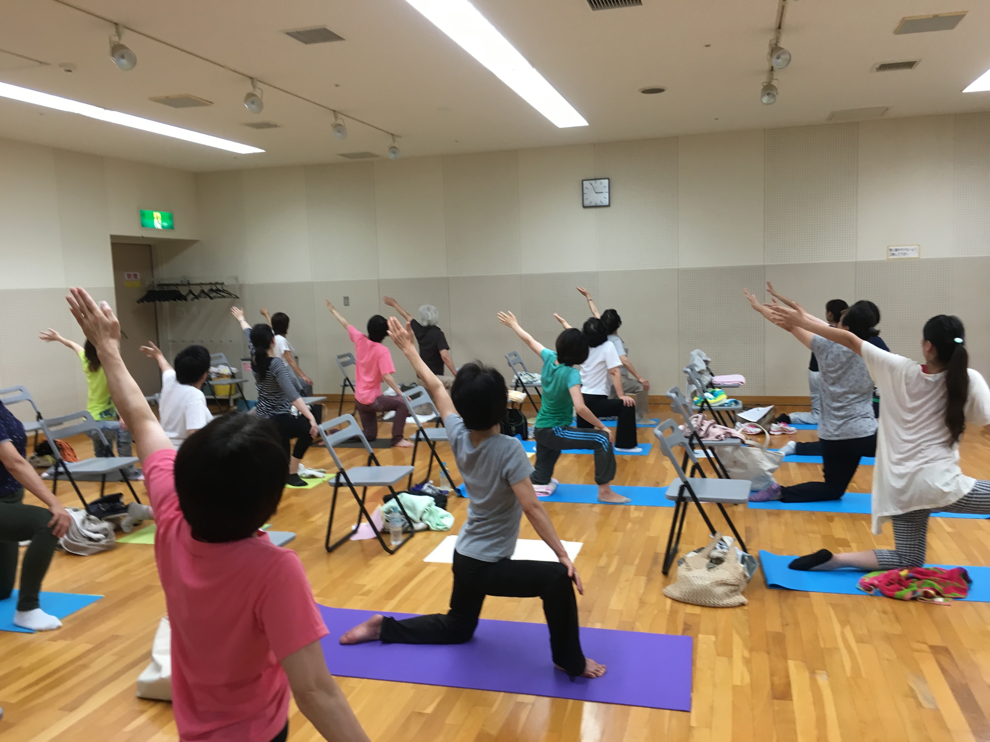 メディアで話題★ねこ背を１０秒で伸ばす背伸ばし体操講座